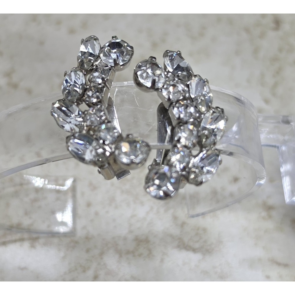 Vintage Rhinestone Ear Climber Clip On Earrings Beautiful Sparkling